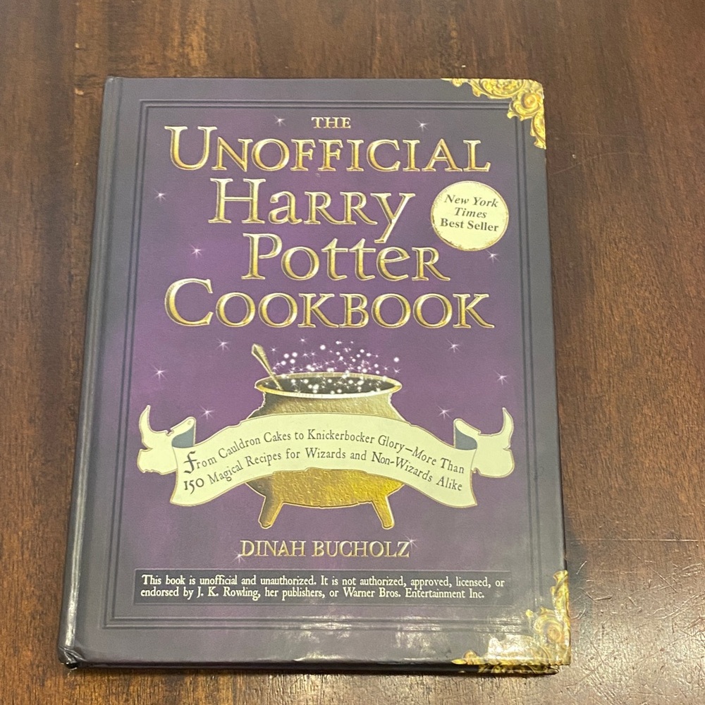 The Unofficial Harry Potter Cookbook - Purple Cover